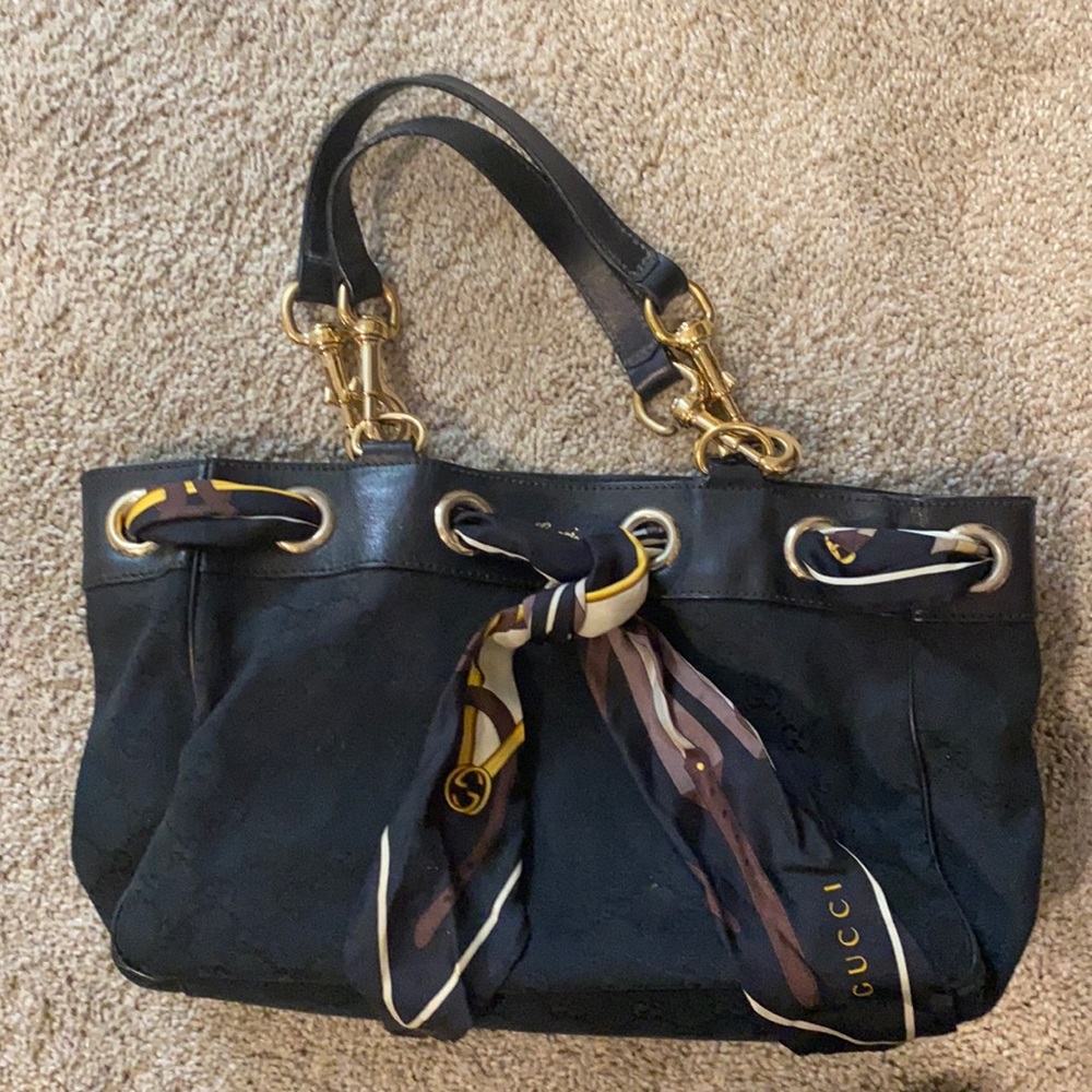 Gucci purse